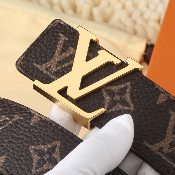 激安ルイヴィトンベルト着用イメージ